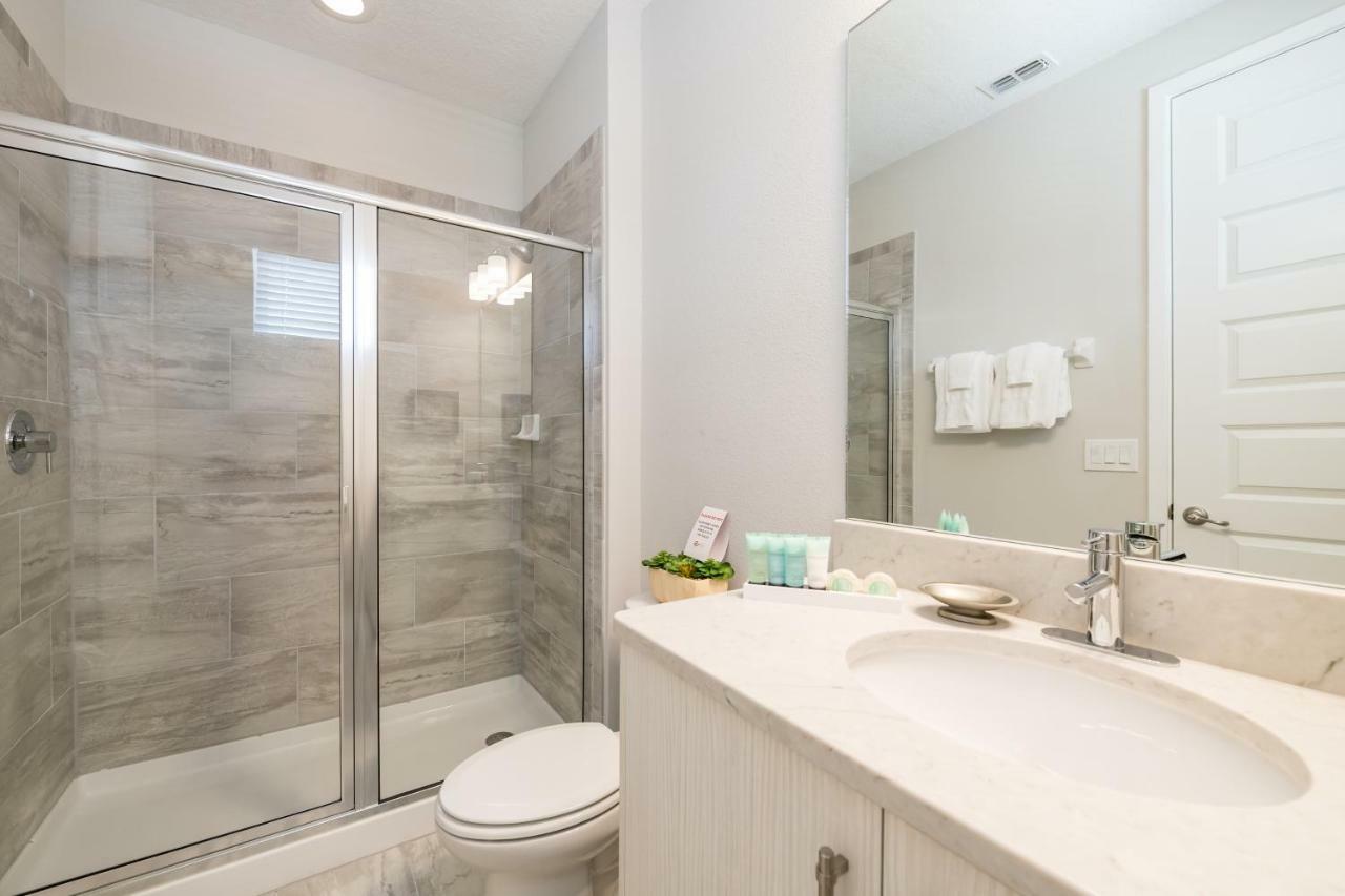Beautiful Home Near Disney By Rentyl With Private Pool, Themed Rooms, Pool Table & Resort Amenities - 140B Орландо Екстериор снимка